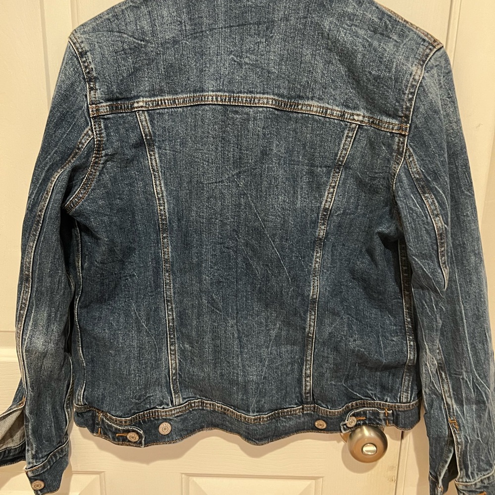 Old Navy Medium Wash Denim Jacket- Size Medium - Picture 6 of 6